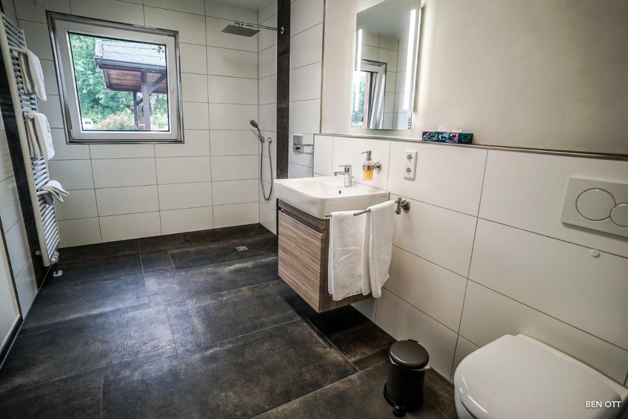 וזל Ferienwohnung Am Diersfordter Waldsee מראה חיצוני תמונה