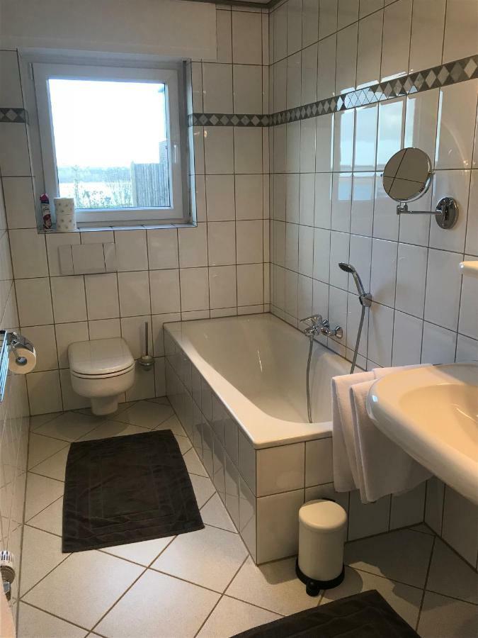 וזל Ferienwohnung Am Diersfordter Waldsee מראה חיצוני תמונה